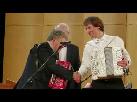 Видео: Е. Дербенко    "Праздник"