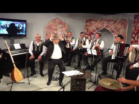 Видео: Алим Османов на записи "Йырла сазым" (архив).