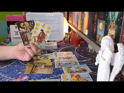 Видео: БЛИЗНЕЦЫ ♊ НОЯБРЬ ЛЮБЛЮ ЧИТАТЬ!! «Это очень захватывающе!»