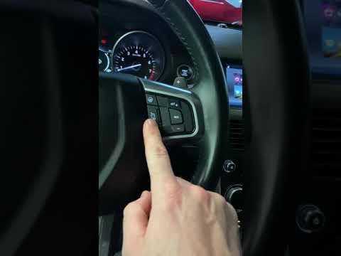 Видео: Учебное пособие по функциям Land Rover Discovery Sport 2017 года
