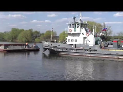 Видео: Разные теплоходы в Бронницах