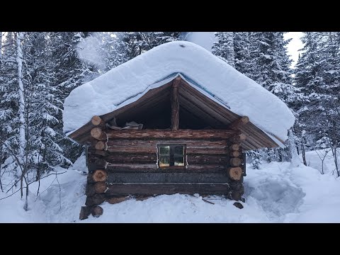 Видео: -35С🥶 БЫТ В ТАЁЖНОЙ КВАРТИРЕ. НАСТОЯЩИЙ ДОМ, В КОТОРОМ ЖИВЁТ ДУША ОТШЕЛЬНИКА.