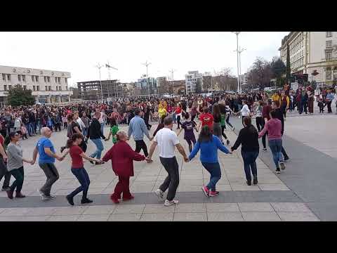 Видео: Боалийско хоро