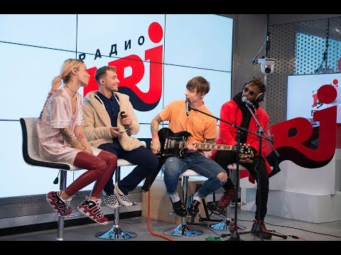 Видео: Quest Pistols Show с песней "Ух ты какой!" на Радио ENERGY