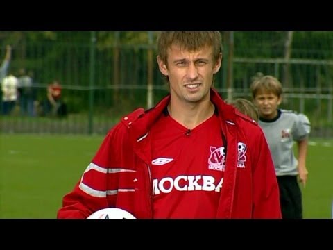 Видео: Школа футбольного мастерства Сергея Семака