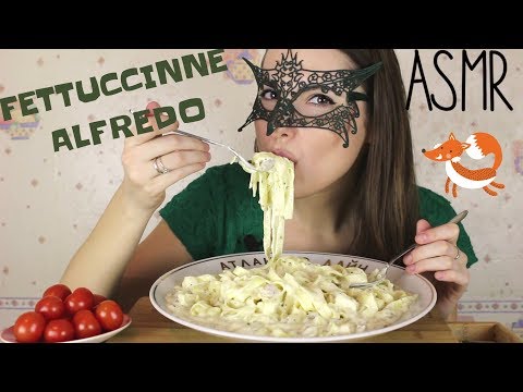 Видео: ASMR по-русски Фетучини Альфредо с курицей/ASMR Mukbang+Cooking Fettuccine Alfredo