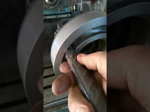 Видео: Изготовление фланца ВФГ для фрезерного станка 675. Часть2.