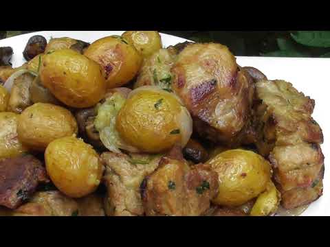 Видео: мясо картошка грибы в казане