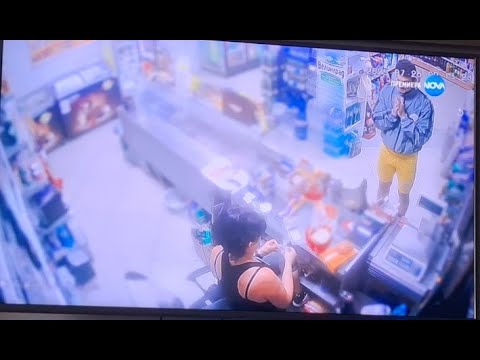 Видео: ИГРИ НА ВОЛЯТА: ТОМИ ПАЗАРУВА ПРЕЗ НОЩА