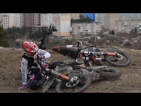 Видео: Как белки в колесе… Полуфинал академии “Avantis”. Локация «Аэропорт».