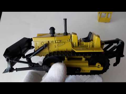 Видео: Номерной трактор из Саратова. Т-130. ДЗ-117. Т 2. Сделано в СССР.