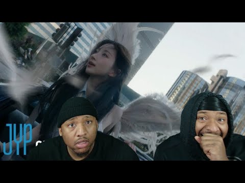 Видео: NMIXX(엔믹스) «Blue Valentine» M/V | РЕАКЦИЯ БЛИЗНЕЦОВ | НЕБЕСНЫЙ ВОКАЛ?! NMIXX НЕ МОЖЕТЕ ПРОПУСТИТЬ...