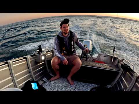 Видео: «Оловянное приключение». Сможем ли мы поймать рыбу?