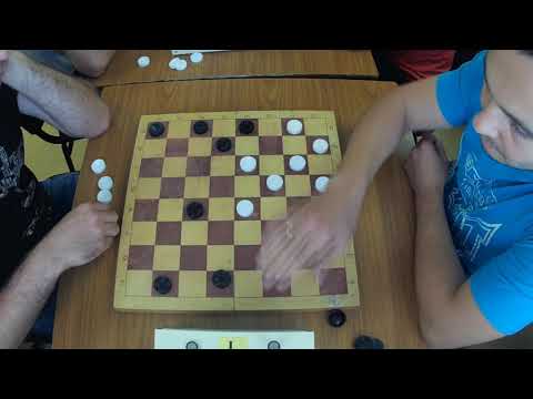 Видео: Никогда не играйте так! Дебют: Перекресток. Кабашов - Гараев | #шашки