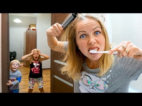 Видео: ЧУТЬ не ОПОЗДАЛИ в КИНО! Кто ВИНОВАТ? Что Мы ДЕЛАЛИ в ТОРГОВОМ ЦЕНТРЕ? Скетч от Family Box