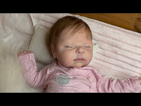 Видео: Небольшая прогулка с Вероникой по Подмосковью #reborn #newborn #siliconebaby