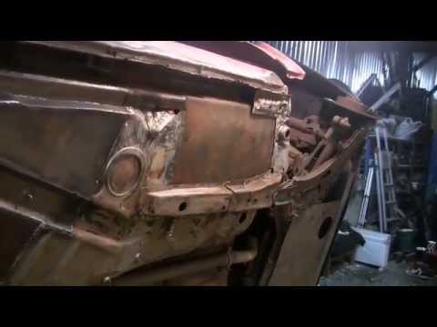 Видео: Golf 2 варим днище и короба видео 7