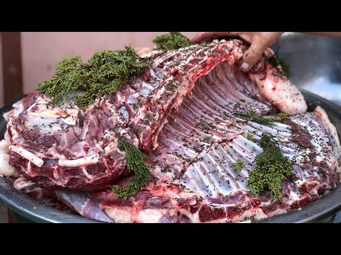 Видео: Скупают так быстро ,что не успевает остыть!!Тандыр Гушт.Узбекистан.Баранина в тандыре.