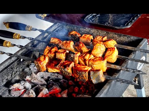 Видео: Шашлык из осетрины