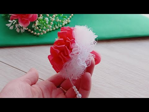 Видео: DIY 🎀ДЕЛАЕМ НЕВЕРОЯТНЫЕ бантики из  атласной ленты. Смотрите что получилось!!🌺Look at this bow idea