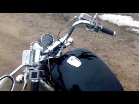 Видео: Suzuki vs 1400 intruder первые впечатления