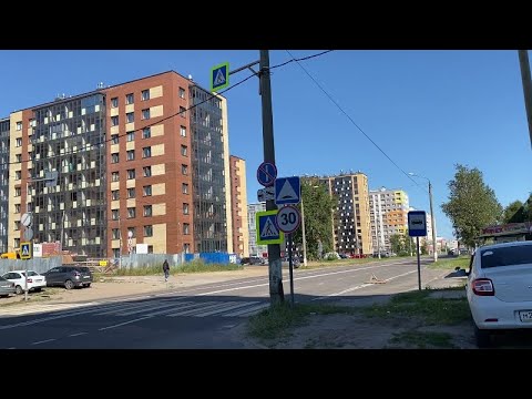 Видео: Северодвинск Летняя прогулка по улице Карла Маркса Контраст между новой и старой частью улицы