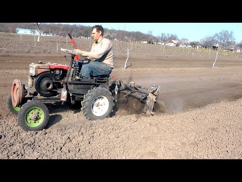 Видео: Фрезеровка самодельным мини трактором