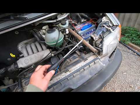 Видео: VW T-4 РЕГУЛИРОВКА ХОЛОСТЫХ ОБОРОТОВ ДВИГАТЕЛЯ