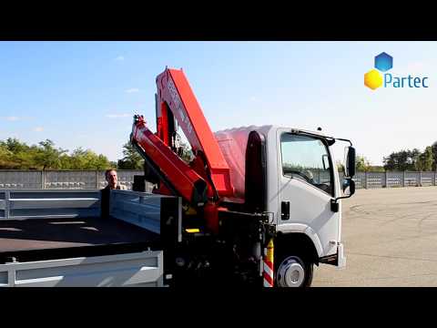 Видео: Кран-манипулятор Fassi f85b, установленный на Isuzu NQR 90.