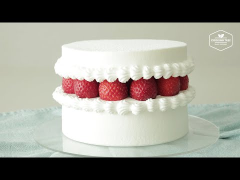 Видео: Уникальный клубничный торт! Мягкий и вкусный рецепт | Торт со взбитыми сливками