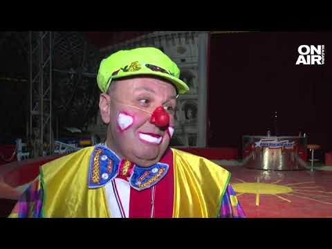 Видео: В деня на размисъл: Среща с вечния оптимист, отиващ да гласува с усмивка - клоуна Радо