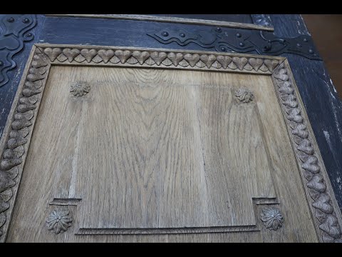 Видео: Реставрация дверь