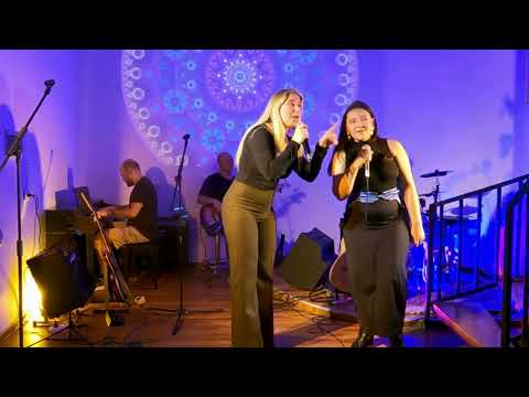 Видео: Sting "Shape of My Heart" COVER - Светлана Нагинская и Юлия Сибагатуллина