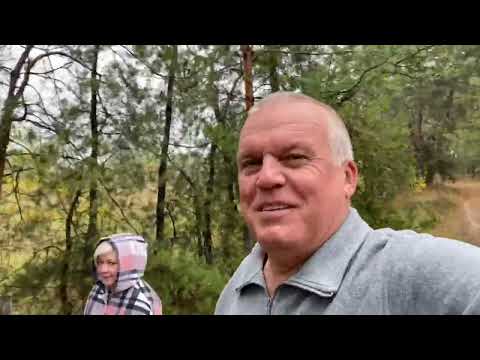 Видео: Жизнь меня не учит. Организовываем доставку по селу,доставщик уже есть! Я помню,а Вы? С праздником!