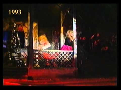 Видео: Алла Пугачёва - Осенний поцелуй