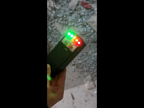 Видео: ТЪМНИНАТА ОЖИВЯ В ИЗОСТАВЕНАТА РЕЗИДЕНЦИЯ - ЧУХМЕ НЕВИДИМИ ГЛАСОВЕ ..