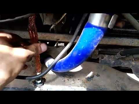 Видео: При включении габаритов и света стрелки приборов не правильно показывают  Камаз 55111