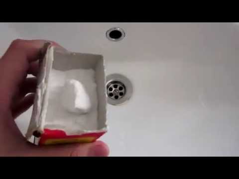 Видео: Как прочистить канализацию.