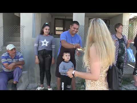 Видео: Абитуриентски бал Кирчо Кочев гр. Средец - 1 част