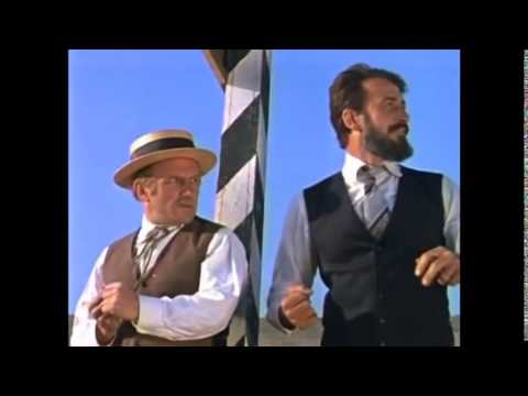 Видео: Вот человек рождается на свет. Рождается еще одна мечта!