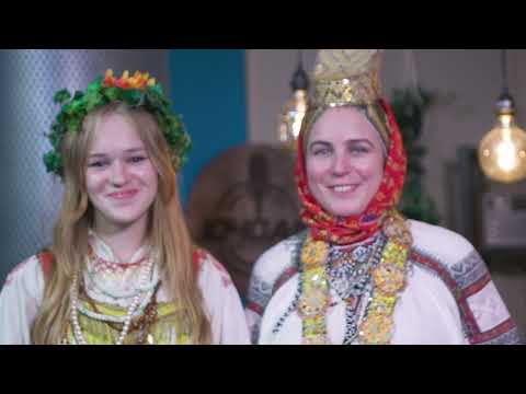 Видео: Юлиана Светличная  - Коллектив Juliana and Pava | Portland Slavic Festival