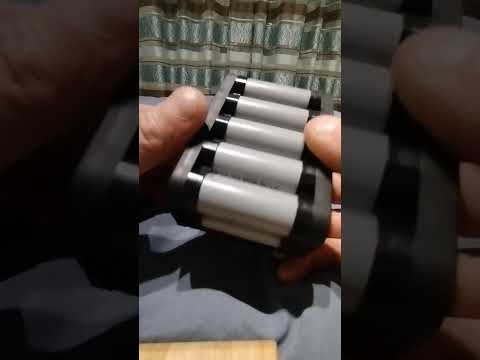 Видео: Аккумулятор Toua 21v 4000mAh