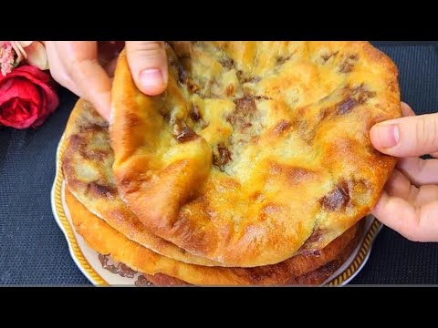 Видео: Бабушка научила,к чаю за 15 минут из НЕЧЕГО!По-домашнему вкусно,просто и быстро.Пирог Слоёное