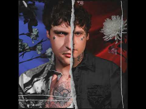 Видео: МУККА - Между нами (Official audio)