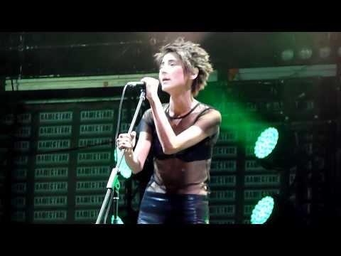 Видео: Земфира – «Главное» • Нашествие 2012