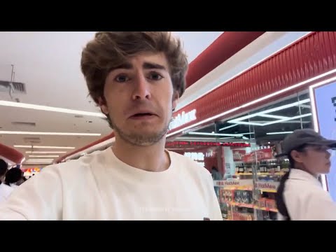 Видео: Влог Марка Кондратюка из Китая: шоу сборной, лучшие пельмени и выставка Матисса