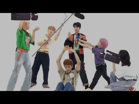 Видео: xdinary heroes пытаются вести себя+-адекватно на WeeklyIdol #we_are_all_heroes #xdinaryheroes#xrocks