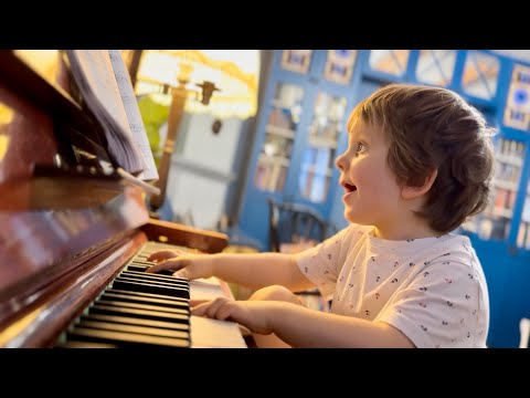 Видео: Vocal musical piece about "Swan Lake" - Вокальный этюд от Гаврилушки на тему "Лебединого озера"