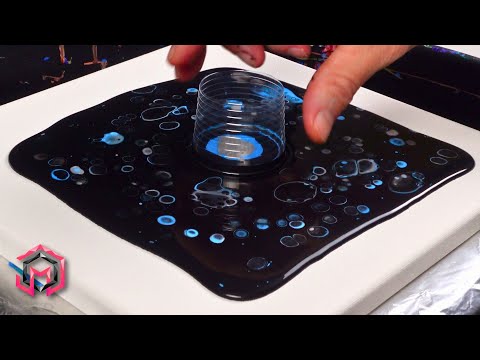 Видео: Я нарисовала «Звездную ночь», и это… Жидкое искусство и заливка акрилом как терапия дома