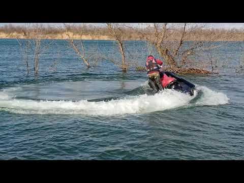 Видео: Гидроцикл BRP с двигателем ВАЗ